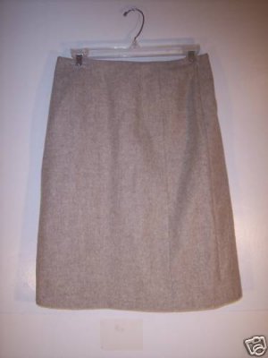 VALENTINO SKIRT ABSOLUTELY STUNNING SIZE.8