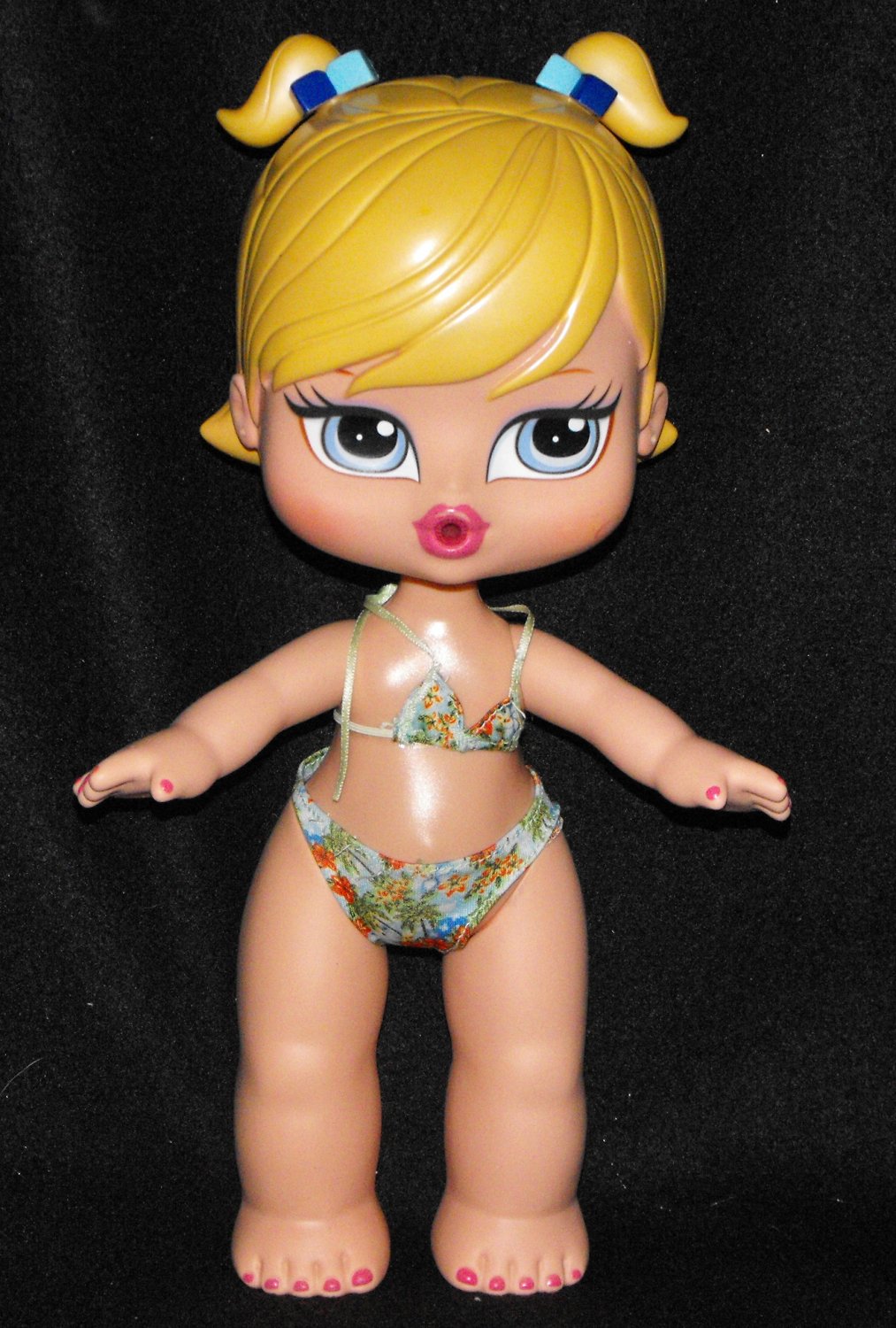 *8/18*SOLD Bratz Babyz Large 13" Bubble Trouble Magic Fun Cloe Doll.