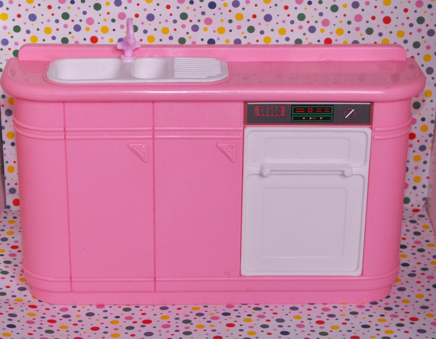 barbie pink kitchen