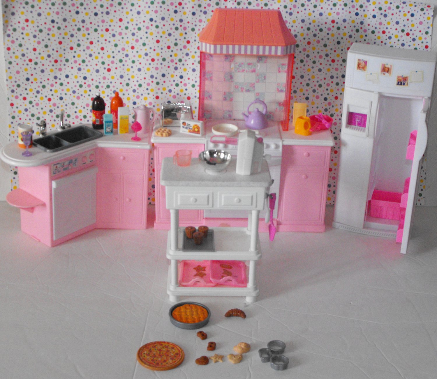 vintage barbie kitchen