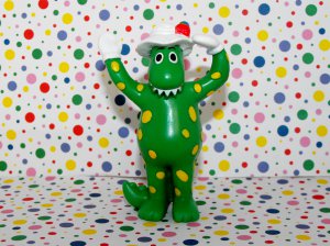the wiggles dorothy the dinosaur doll