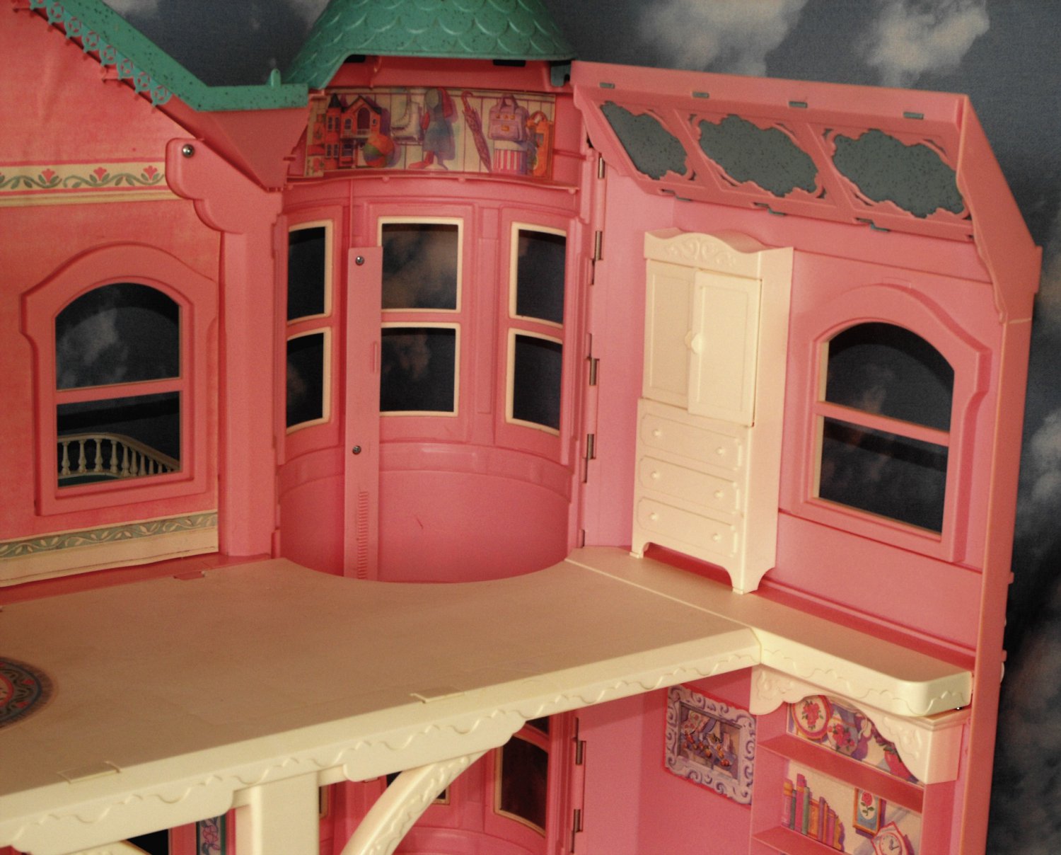 barbie dream house with elevator and garage