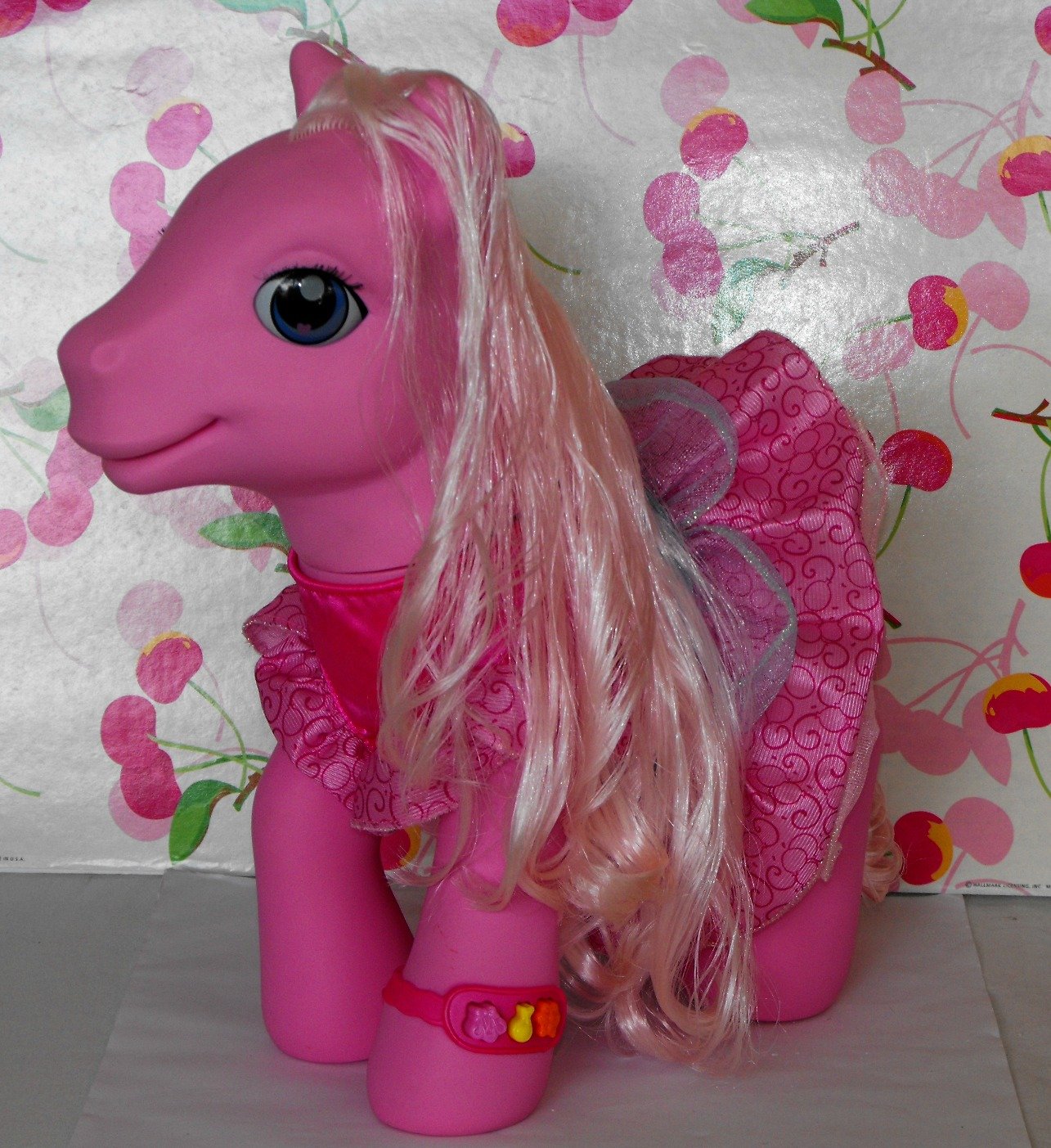 sing and dance pinkie pie