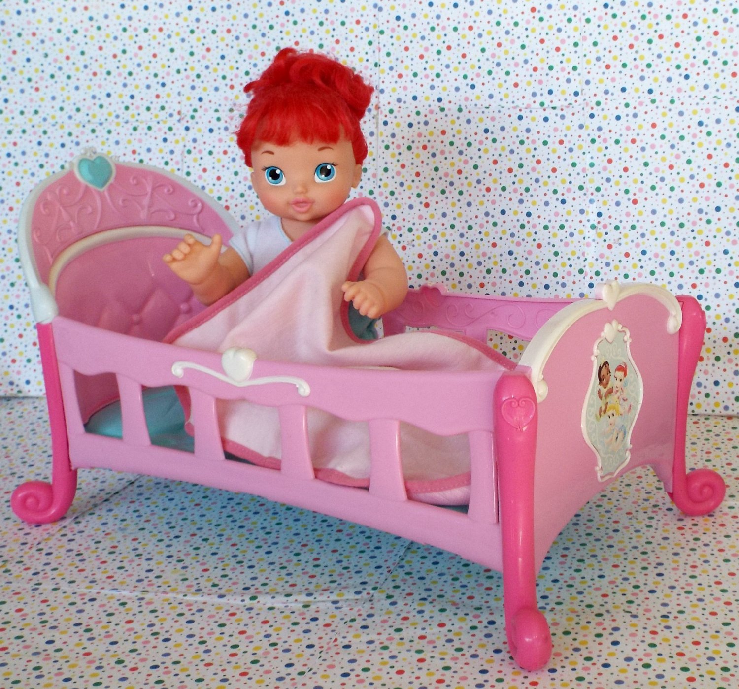 Disney Playmates Little Mermaid Ariel Doll With Crib