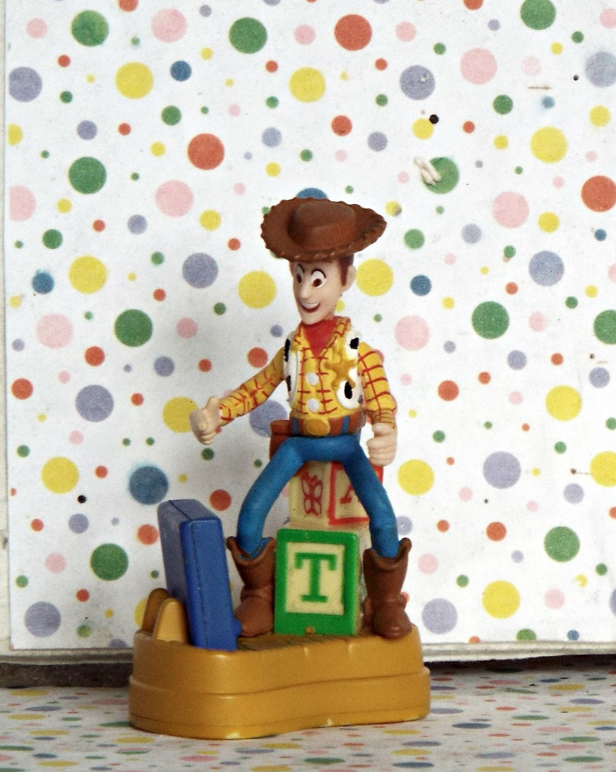 woody figurine toy story