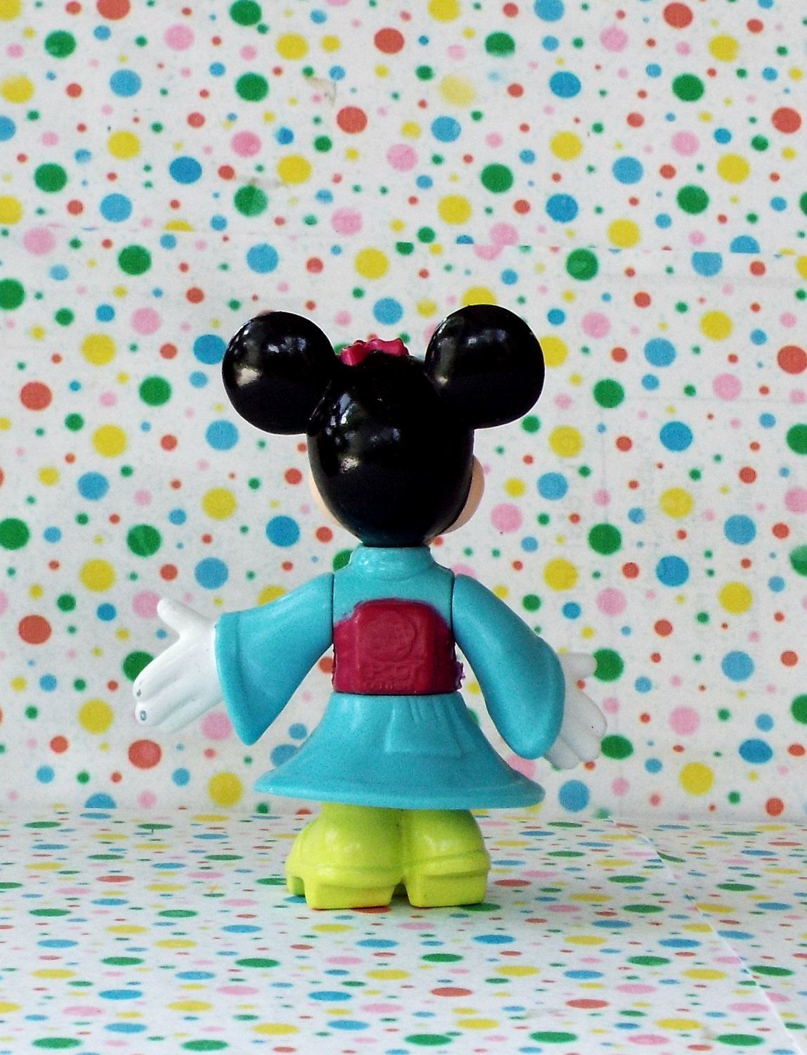 minnie mouse figure