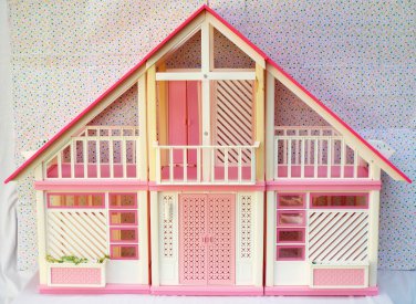 barbie a frame house