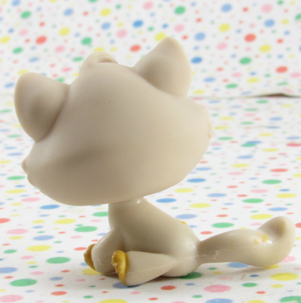 lps cream cat