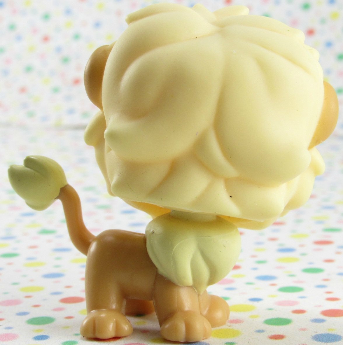 11/19*SOLD Littlest Pet Shop 1576 Tan and Yellow Lion LPS