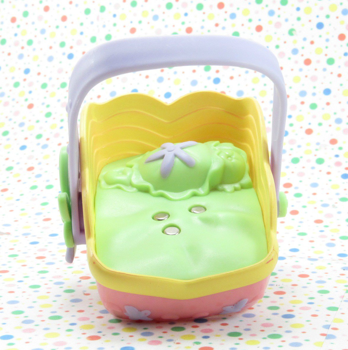 Littlest Pet Shop Magic Motion Pets Yum-Yum Kitty Bed