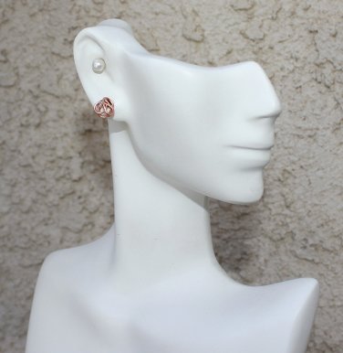 Dainty Knot Earrings
