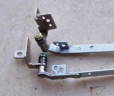 TOSHIBA M50 laptop screen axis