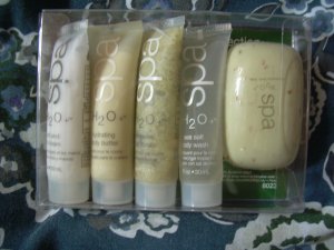 H20+ Spa Travel Kit