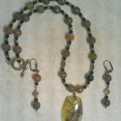 AFRICAN GREEN OPAL & AGATE NECKLACE SET Item 729