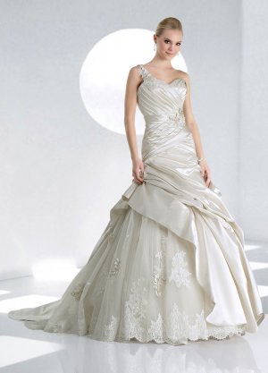 One  shoulder  sweatheart   ribbons  lace  wedding  dress