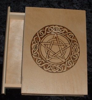 Pendulum Box