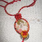 Beautiful vintage lady necklece