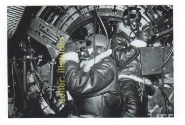 Waist Gunners in Action ~12 O'clock High RARE 4x6 PHOTO in MINT CONDITION. #46