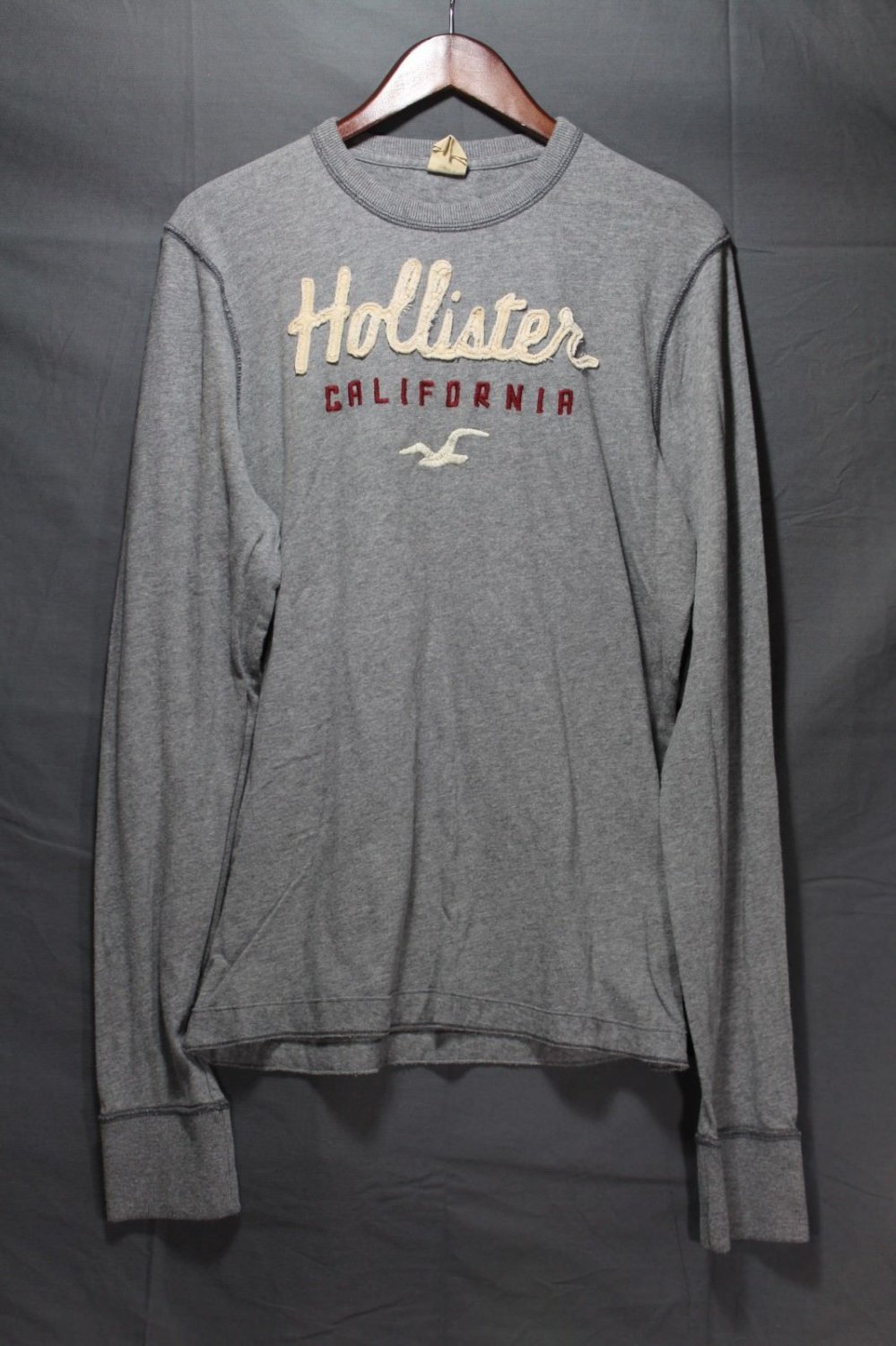 Men's Hollister by Abercrombie & Fitch Logo Graphic Long Sleeve Shirt ...