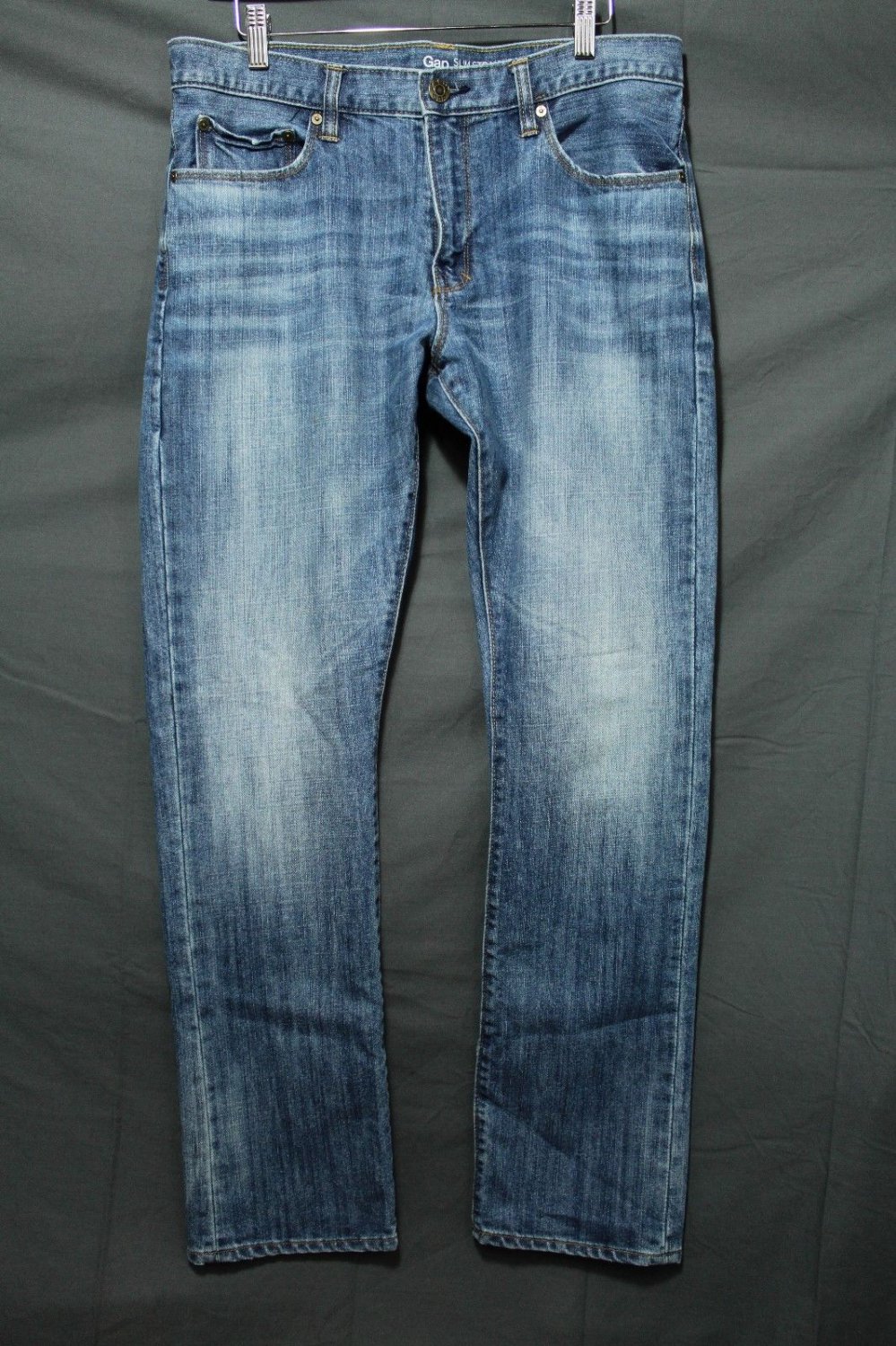 Men's GAP Slim Straight Jeans Faded Medium Blue Wash 33 x 32