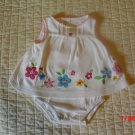 Carter's girls one piece sundress decorated with flowers - Newborn
