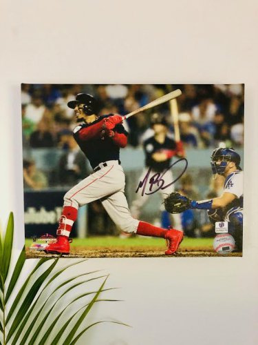 Mookie Betts Boston Red Sox Facsimile Autograph 11x14 Canvas Wall Art