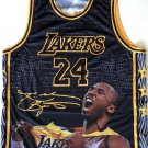 Kobe Bryant Custom Tribut T-Shirt / The Perfect Gift for the Kobe Bryant Fan