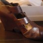 BRAND NEW SOFT SURROUNDINGS SANDALS HEEL SOFT BEIGE LEATHER STRAPS SZ 11M