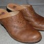 BRAND NEW SOFFT SHOES BROWN LEATHER W METAL STUDS MULES CLOGS 1.5 IN HEEL SZ 10M