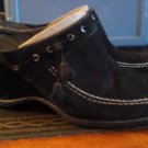 BRAND NEW ME TOO SHOES MULES CLOGS 1 IN WEDGE HEEL BLACK SUEDE SZ 10M