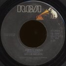WILLIE NELSON--"PRETTY PAPER" (2:26)/"WHAT A MERRY CHRISTMAS THIS COULD BE" (2:06) 45 RPM 7"