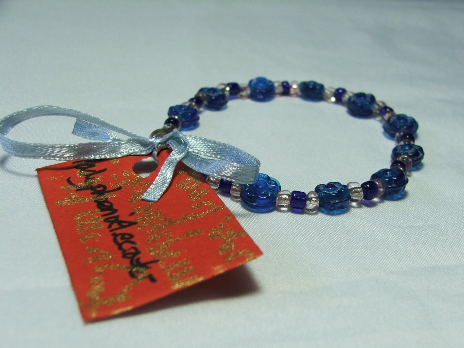 Blue Daisy Pressed Glass Bead Bracelet