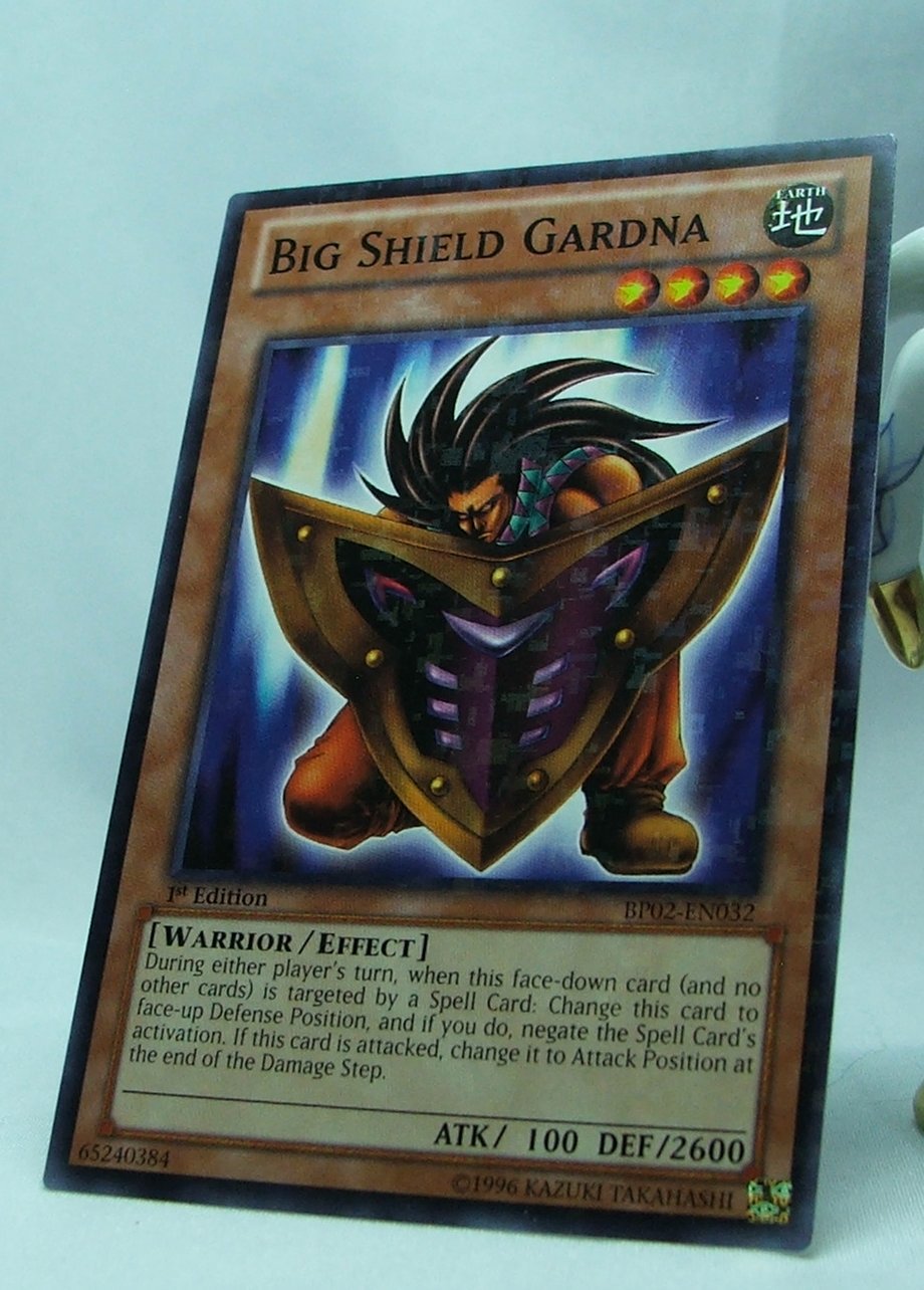 yugioh big shield gardna card Yu-Gi-Oh Lost Millenium - Mid Shield Gardna - TLM-EN024u