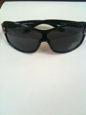 Black designer like glasses