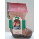 Hallmark Ornament Chris Mouse Tales Series 8 Vintage Lighted Christmas Ornament 1992 MIB QLX7074