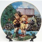 Hummel Hello Down There Collectors Plate Little Companions 23K Gold Trim Danbury Mint Registered