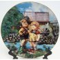 Hummel Hello Down There Collectors Plate Little Companions 23K Gold Trim Danbury Mint Registered