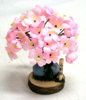 Cocoon Ornament of "Rock-Splitting Cherry Tree"Sakura L