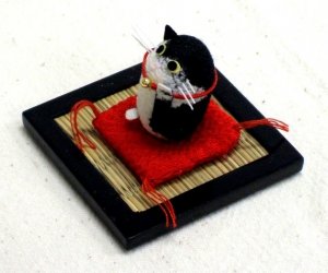"Cocoon Doll" Japanese Hand Made  Black and White Cat