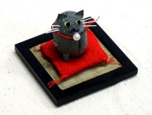 "Cocoon Doll" Japanese Hand Made  Gray Cat on Zabuton