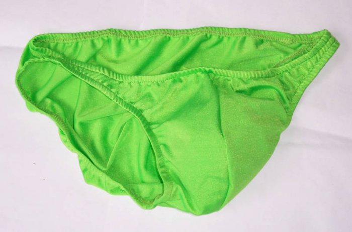 K318 HOT MEN SEXY SWIMWEAR FABRIC BIKINI SHINY Green