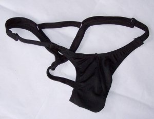 K442A HOT MEN STRING THONG CONTOURED POUCH Triangle Back black