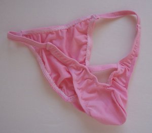 K443 MEN STRING BIKINI CONTOURED HOLE POUCH RIO BACK pink