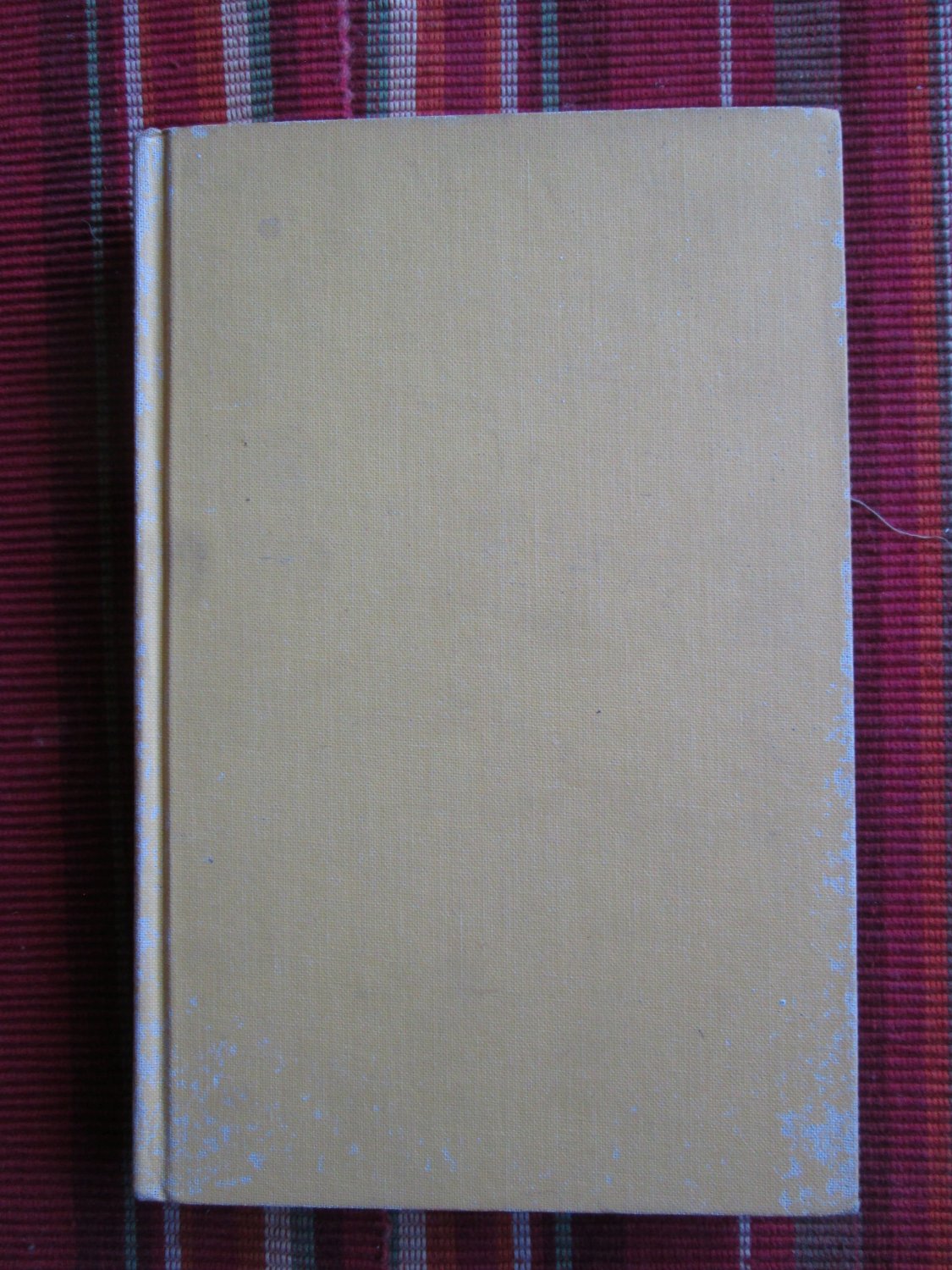 Confessions of a Sneaky Organic Cook by Jane Kinderlehrer & Joseph J. Charnoski Rodale Press 1972