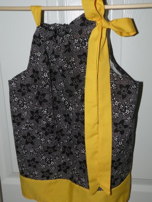 Black & Yellow