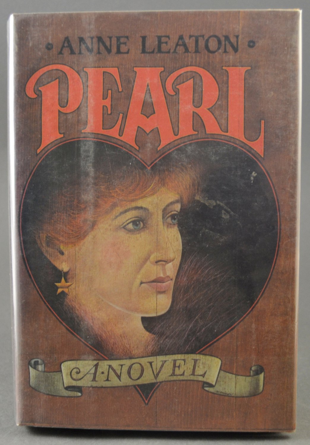Pearl by Anne Leaton HB w/ DJ Fiction