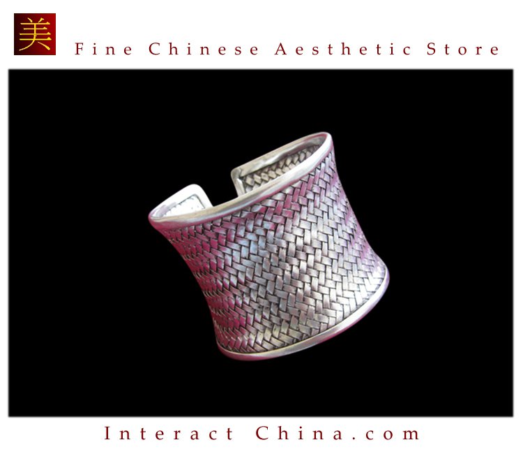 Tribal Silver Cuff Bracelet Chinese Ethnic Hmong Miao Jewelry #202 Unique Handmade