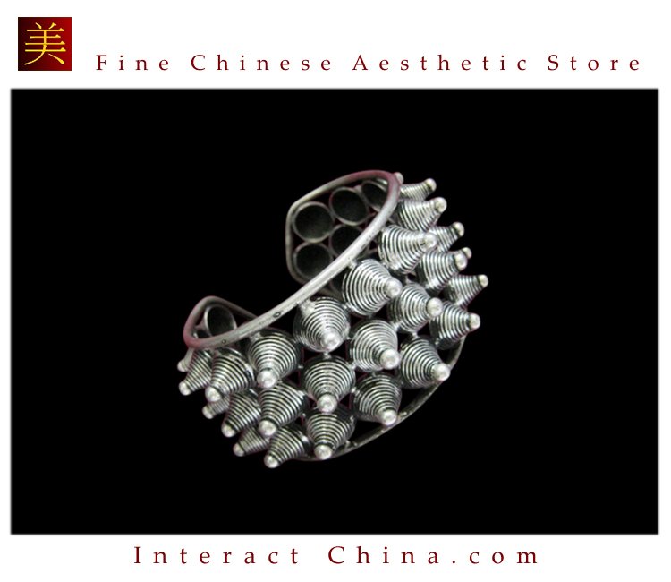 Tribal Silver Cuff Bracelet Chinese Ethnic Hmong Miao Jewelry #204 Unique Handmade