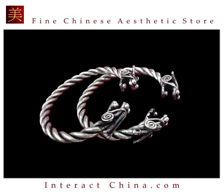 Tribal Silver Cuff Bracelet Chinese Ethnic Hmong Miao Jewelry #205 Unique Handmade