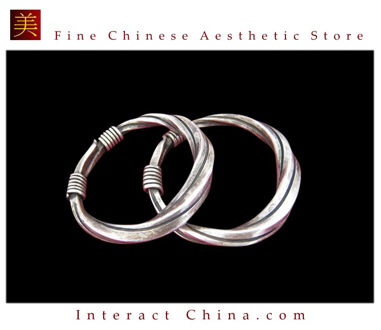 Tribal Silver Cuff Bracelet Chinese Ethnic Hmong Miao Jewelry #218 Unique Handmade